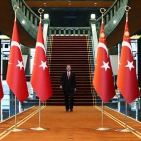 Cumhurbaşkanı Erdoğan'dan belediye başkanlarına davet