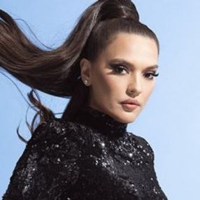 Demet Akalın sosyal medyada tepki topladı
