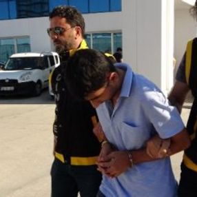 Diş hekimini bıçaklayan zanlı tutuklandı
