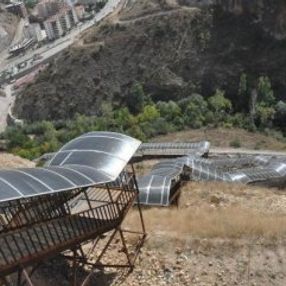 Gümüşhane Valiliği, 'merdivenler yürüyenler için' dedi