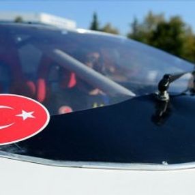 Üniversiteli gençlerden çevre dostu araç