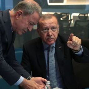Erdoğan, harekat merkezinde