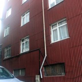 Madde bağımlısı kardeşini bıçaklayarak öldürdü