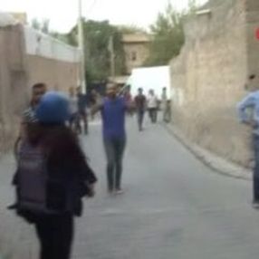Terör yandaşları İHA muhabirine saldırdı