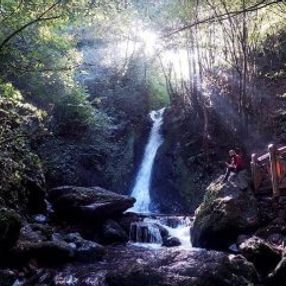 Düzce şelaleriyle sonbaharda da turistleri ağırlıyor