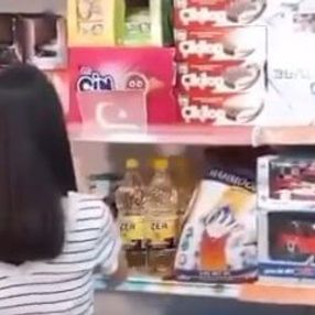 YPG sempatizanları Türk mallarına boykot başlattı