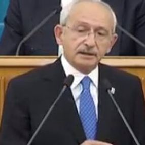 Kemal Kılıçdaroğlu, arabada sigara yasağını eleştirdi
