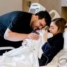 Eser Yenenler'den aşk dolu paylaşım