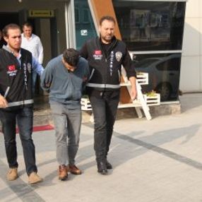 Boşandığı eşini öldüren katil zanlısı uzaklaştırma almış