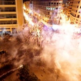 Lübnanlılar Whatsapp için protestolarda