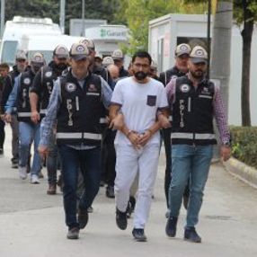 Kafa kesen teröristin öğrencileri yakayı ele verdi