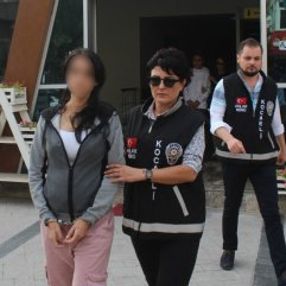 Gelin ve görümce dernekte fuhuş yaptırdı
