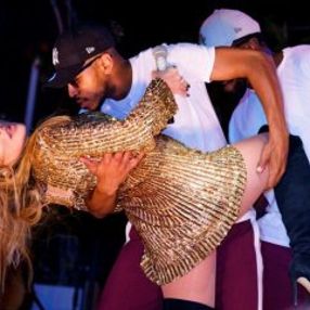 Hadise, Kıbrıs'ı salladı