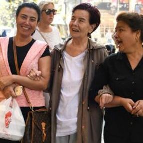 Fatma Girik yanlışlıkla dişini yedi