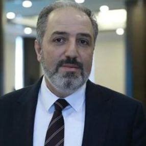 Mustafa Yeneroğlu, AK Parti'den istifa etti