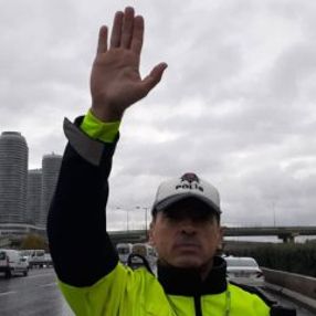 İstanbul'da ilk gün bilançosu: 63 çakarlı araç yakalandı