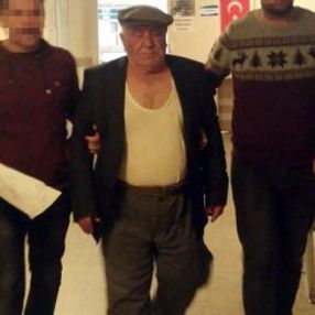 Yüksek sesle müzik dinleyen oğlunu öldüren babanın cezası