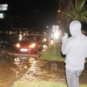 Sağanak yağış yine Bodrum'u vurdu
