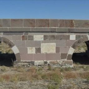 Kırkgöz Köprüsü tarihe meydan okuyor