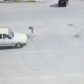 Köpeğe çarpmamak için yavaşladı, 1 kişi öldü