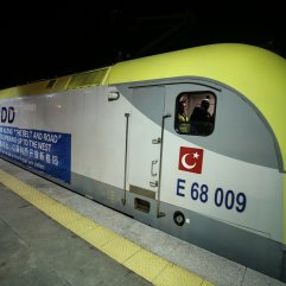 Çin'den gelen yük treni, Marmaray ile Avrupa'ya geçti