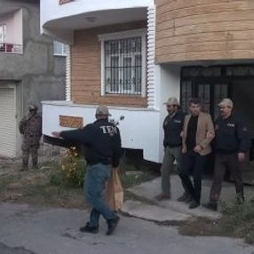 HDP'li İpekyolu Belediyesi'ne kayyum