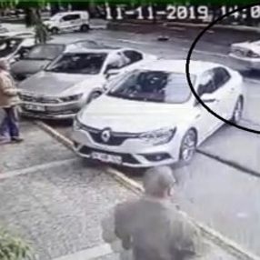 Önce hırsızlık sonra sahte plakalı araçla kaza