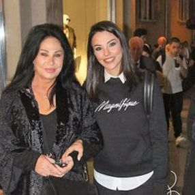 Tuvana Türkay'ın annesi
