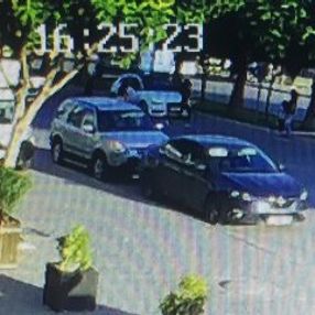 Yaya yolunda otomobilin çarptığı kız çocuğu öldü