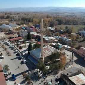 Bayburt'ta caminin geleceğini sandık belirledi