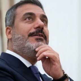 Hakan Fidan MİT çalışanlarıyla sinemaya gitti
