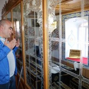 Mahkeme kararıyla şehzadeliğini kanıtladı