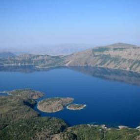 Nemrut Krater Gölü'nün eşsiz güzelliği