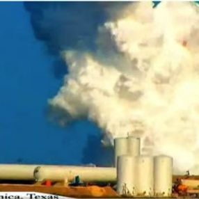 SpaceX'in Starship test roketi patladı