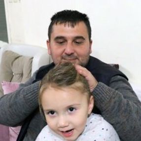 Kaybettiği el parmaklarının yerine ayak parmakları nakledildi