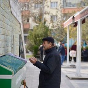 Kocası tarafından satırla katledilen kadın defnedildi