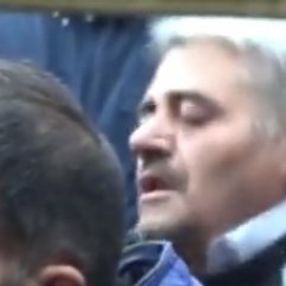 Evrenosoğlu'nun cenazesinde kendilerinden geçenler oldu