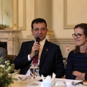 İmamoğlu 10 ülkenin ticaret odası başkanlarıyla buluştu