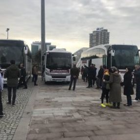 90 Suriyeli ülkesine gönderildi