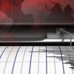 Kars'ta 4 büyüklüğünde deprem