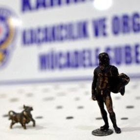 Çöp kutusundan 2 bin 300 yıllık tarihi eser çıktı