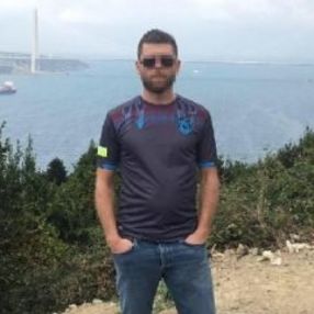 Adapazarı'nda hamile sevgilisini arkadaşına dövdürdü