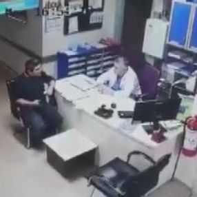 Hastane tavanından doktorun odasına düştü