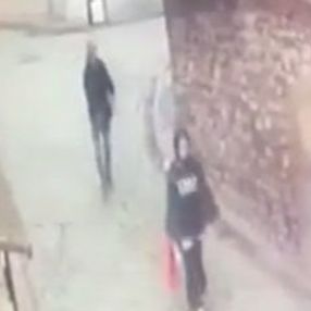 Fatih'te kimliği belirsiz kişi, bir kadını taciz etti