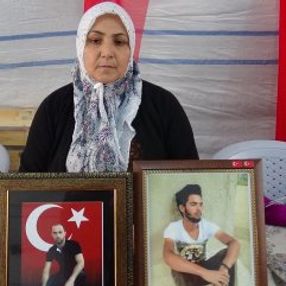 Diyarbakır'da nöbette olan anneden HDP'ye gönderme