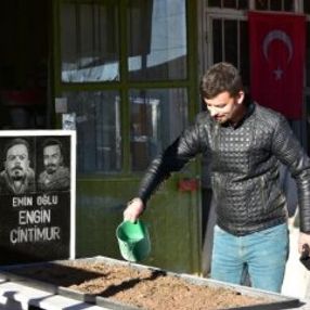 Rüyasında öldüğünü gören adam kendi mezarını yaptırdı