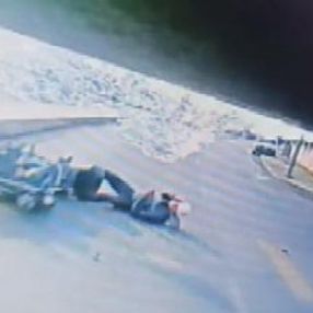 Arnavutköy'de motosiklet kazası