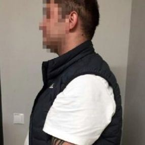 İzmir'de eşini döven sabıkalı koca serbest kaldı
