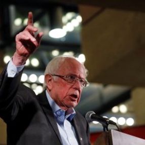 Demokratların seçim yarışında Sanders, Biden'ın önünde