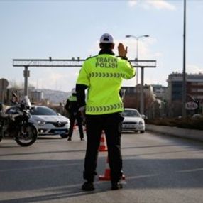 EGM'den yurt genelinde trafik uygulaması